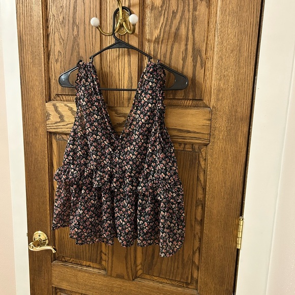 American Eagle Outfitters Floral Multicolor Sheer Tank Top Medium - Picture 3 of 9